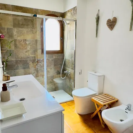 Apartman Lovely Menorca, Amazing Sea Views And Sunsets. *