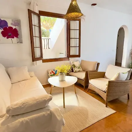 Lovely Menorca, Amazing Sea Views And Sunsets. Apartman